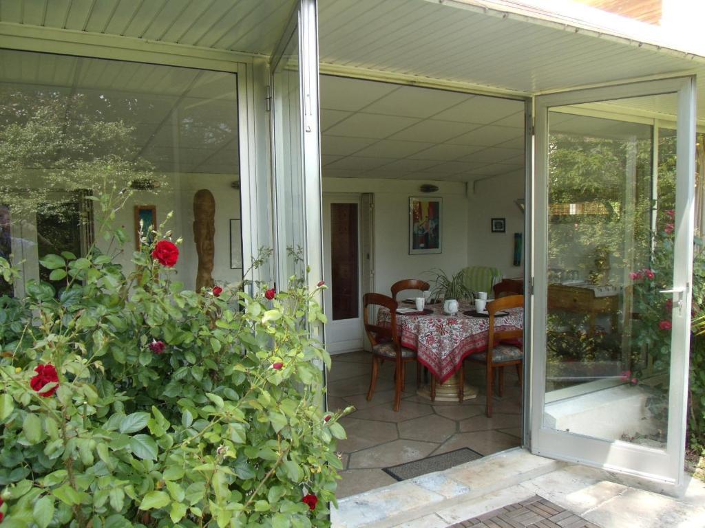 Le Grand Jardin Bed and Breakfast Beaune  Exteriör bild